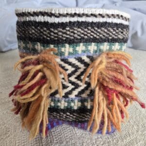 Weft Twining a Small Vessel